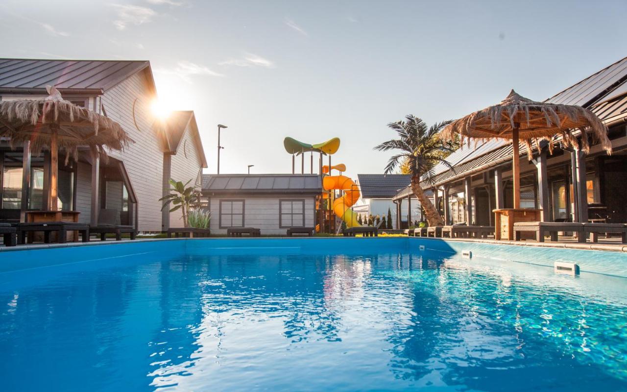 Royal Palm Mielno Villa เมียลโน ภายนอก รูปภาพ