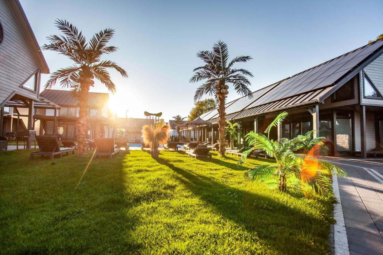 Royal Palm Mielno Villa เมียลโน ภายนอก รูปภาพ